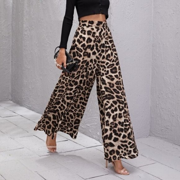 MODA ME COUTURE Pants - Contemporary Wide Legged Animal Print Pants